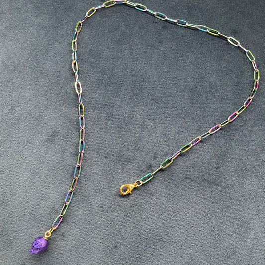 Rainbow Candy Skull necklace made to orderRainbow Candy Skull necklace purple or pink skull, rainbow paper chain with coloured resin skull from handmade silicone mould. 
 
Made to Order creation will take apPadpodandberrieMy Fairytale GiftsRainbow Candy Skull necklace made